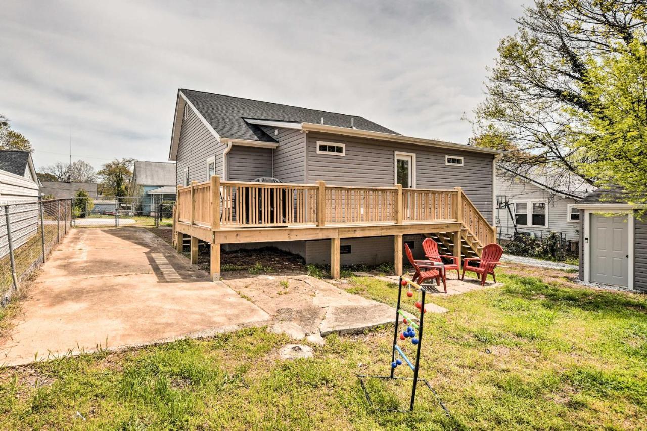 Ideally Located Penne Place With Deck And Grill Greenville Exterior foto